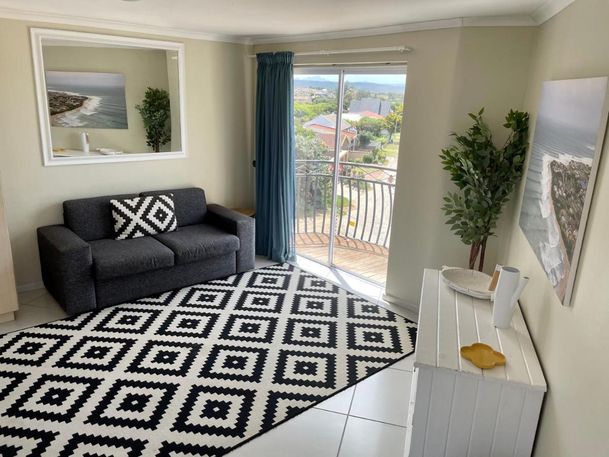 'On Point' Beach House - Jeffreys Bay Extérieur photo