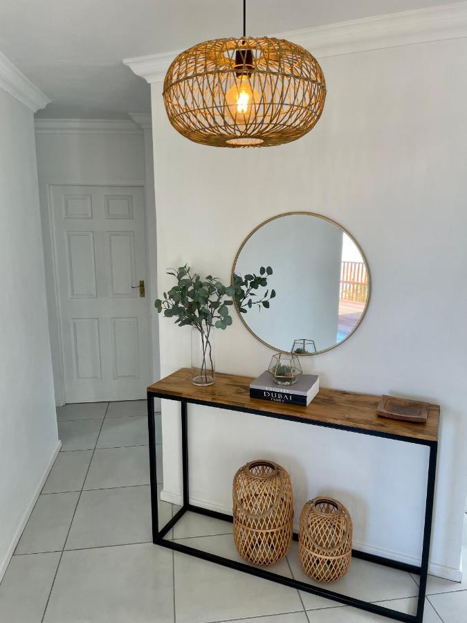 'On Point' Beach House - Jeffreys Bay Extérieur photo