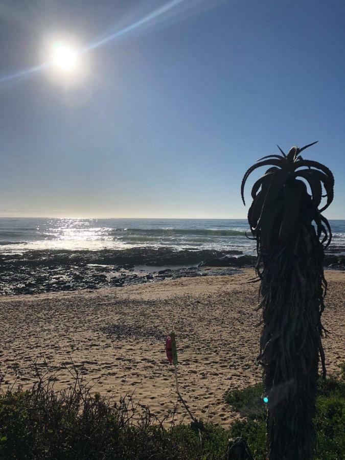 'On Point' Beach House - Jeffreys Bay Extérieur photo