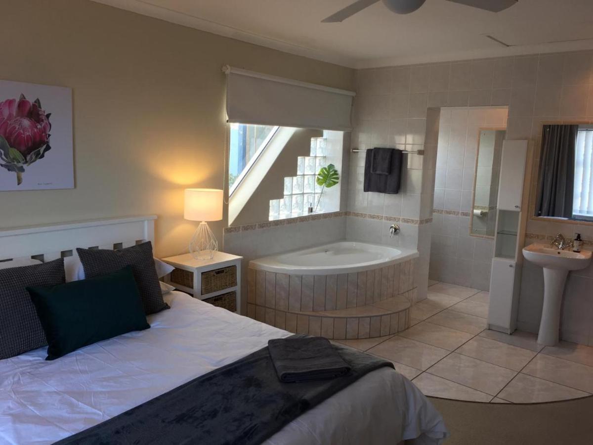 'On Point' Beach House - Jeffreys Bay Extérieur photo